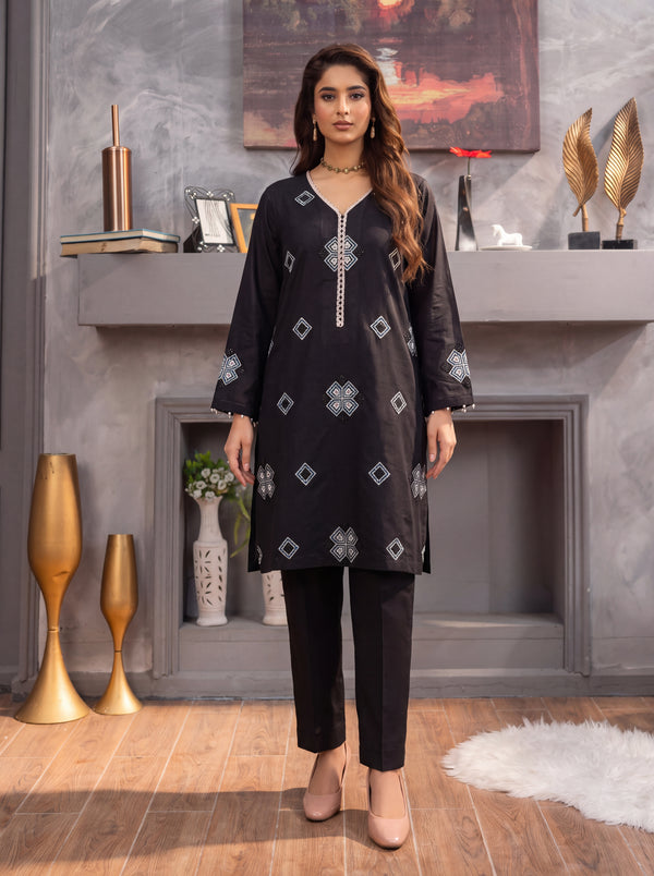 Black Embroidered 2-Piece Suit
