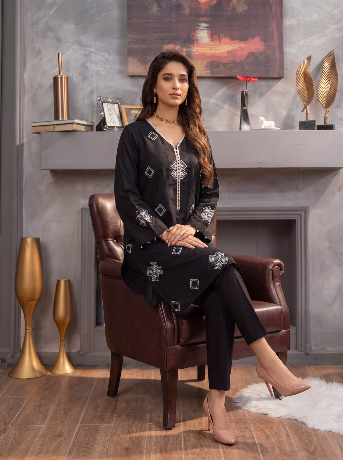 Black Embroidered 2-Piece Suit